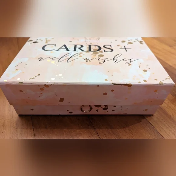 Like-New "Cards + Well Wishes" Wedding Gift Box - Picture 4 of 6